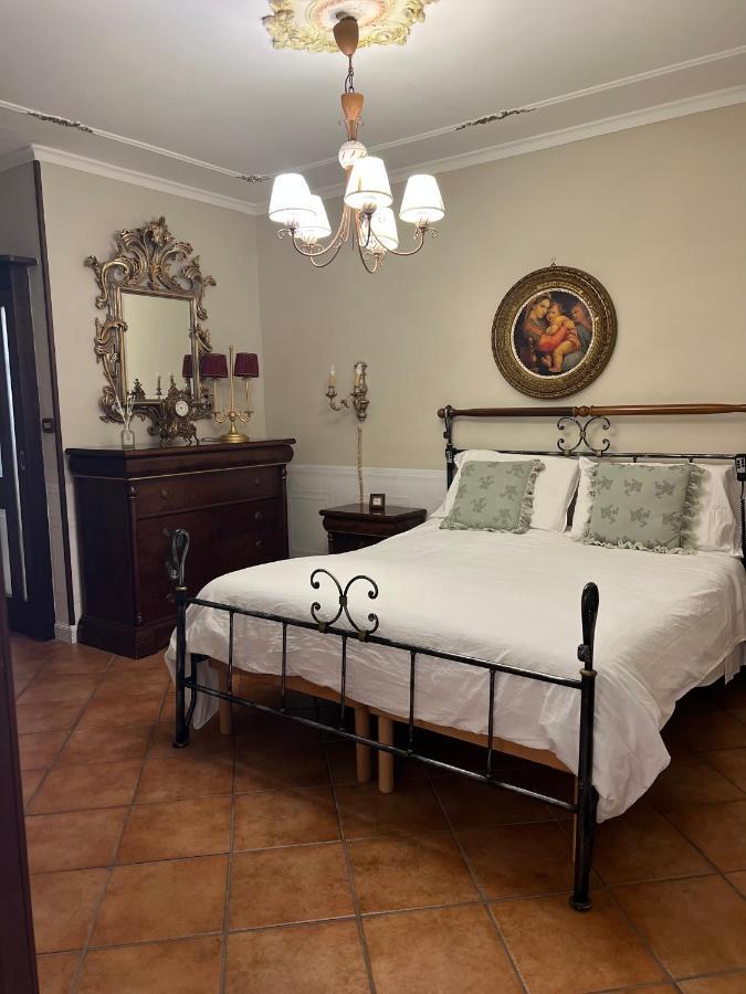 Mira Mare Suite Неаполь Экстерьер фото